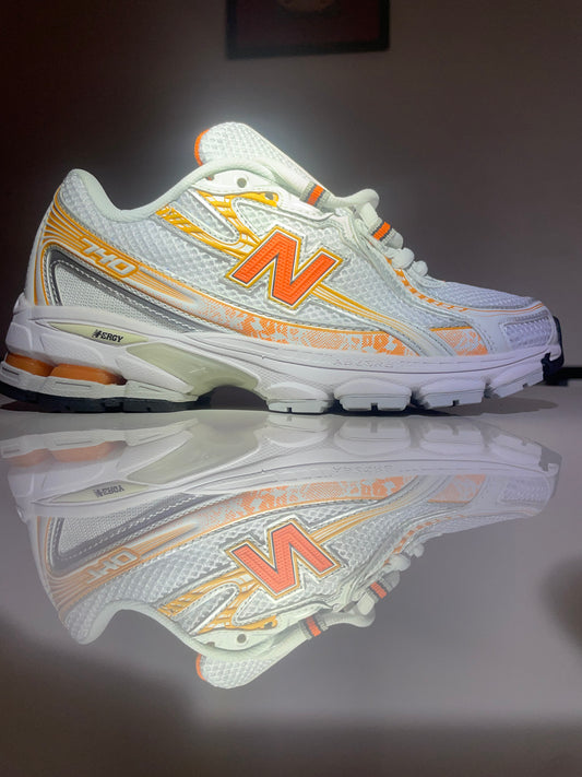New Balance 740 🟠⚪️                            Unisexe